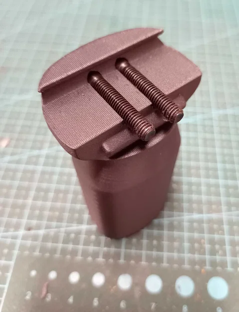 Tay cầm dọc (Vertical Grip) - Picatinny/RIS - Image 4