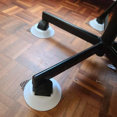 Chặn bánh xe ghế Ikea: Giải pháp cố định ghế cực chắc chắn cho Simracing
