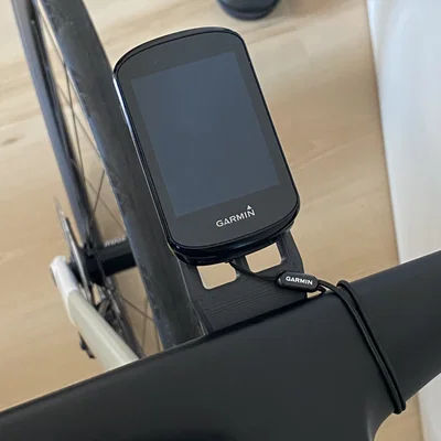 Ngàm Garmin Edge / Wahoo cho xe Rose Xlite với tay lái aero