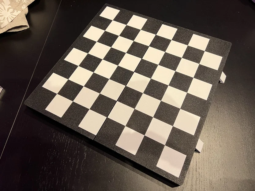 Bàn cờ vua gập có ngăn chứa quân (Chess board with storage compartment) - Image 3