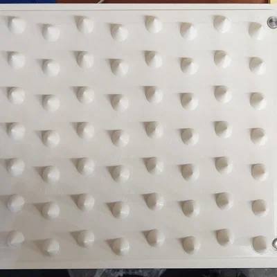 Tấm lót gai nhựa chống mèo (Cat spikes) in 3D ngăn thú cưng hiệu quả