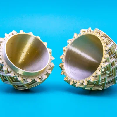 Trứng Phục Sinh Kim Cương (Diamond Easter Egg)