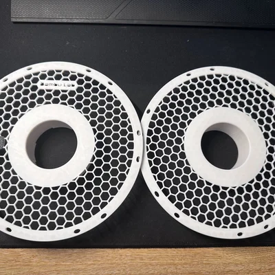 Bambu Spool Honeycomb: Lõi cuộn nhựa in 3D có khe đánh dấu thông minh