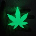 Mô hình lá cần sa phát sáng độc đáo trang trí 3D - Thumbnail 1
