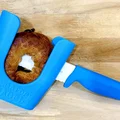 Dụng cụ hỗ trợ cắt bánh mì Bagel (Bagel Slicer) in 3D tiện lợi - Thumbnail 1