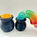 Pot of Gold Slinky (2 Sizes) – Nồi vàng lò xo (2 kích thước) - Thumbnail 1