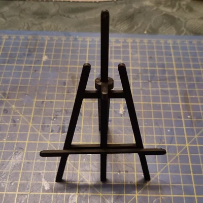 Kệ trưng bày (Easel) cho tranh HueForge