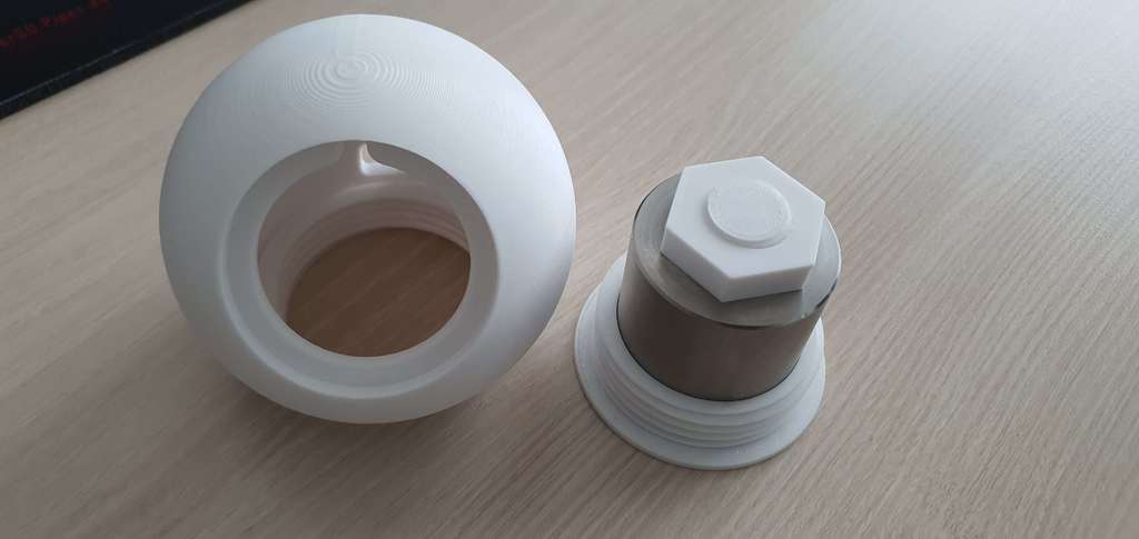 Bệ đỡ MagSafe dạng bi có tạ (Weighted Ball) REMIX - Image 1