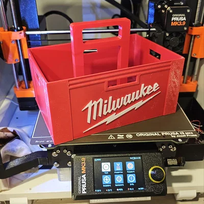 Hộp đựng bia phong cách Milwaukee 6 lon in 3D cực chất