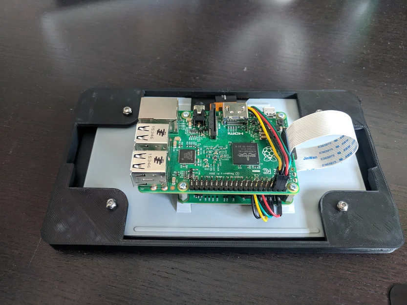 Khung Treo Tường Cho Màn Hình 7 Inch Raspberry Pi - Thiết Kế Thông Minh - Image 3