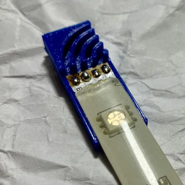 Jig hàn LED tuỳ chỉnh (customisable LED soldering jig) - Image 1