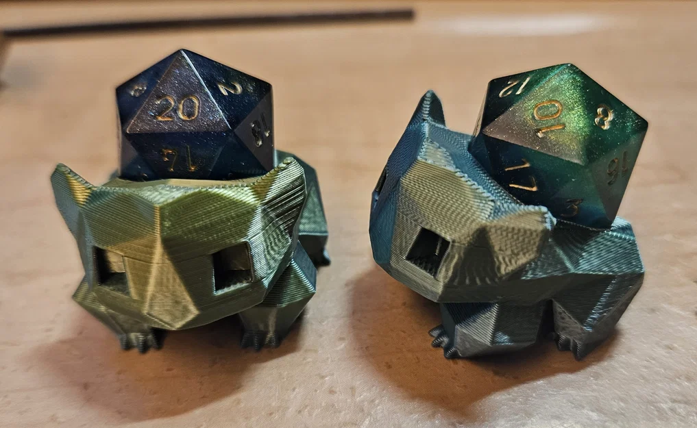 Đế giữ xúc xắc (d20) Bulbasaur phong cách Low-Poly - Image 1