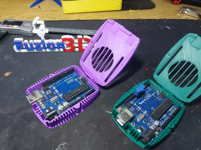 Hộp bảo vệ Arduino UNO R3 có nắp gập tản nhiệt tiện lợi - Image 4