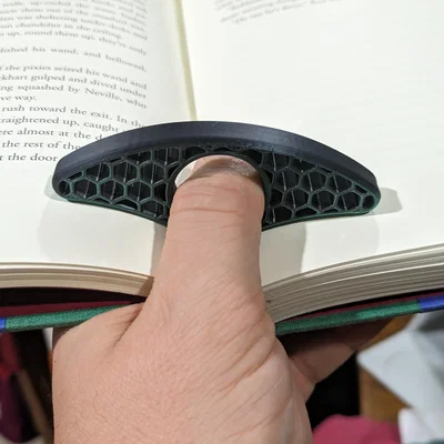 Dụng cụ giữ trang sách hình tổ ong (Honeycomb Page Holder) in 3D