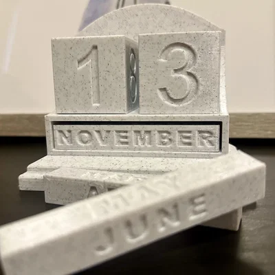 Infinity Calendar (Lịch Vô Cực) – Xoay khối để đổi ngày & tháng