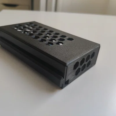 Case Raspberry Pi 4 gắn extrusion 2020, tích hợp LM2596