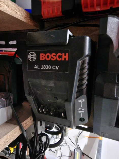 Giá treo tường 3D cho bộ sạc pin Bosch AL 1820 CV cực gọn - Image 1