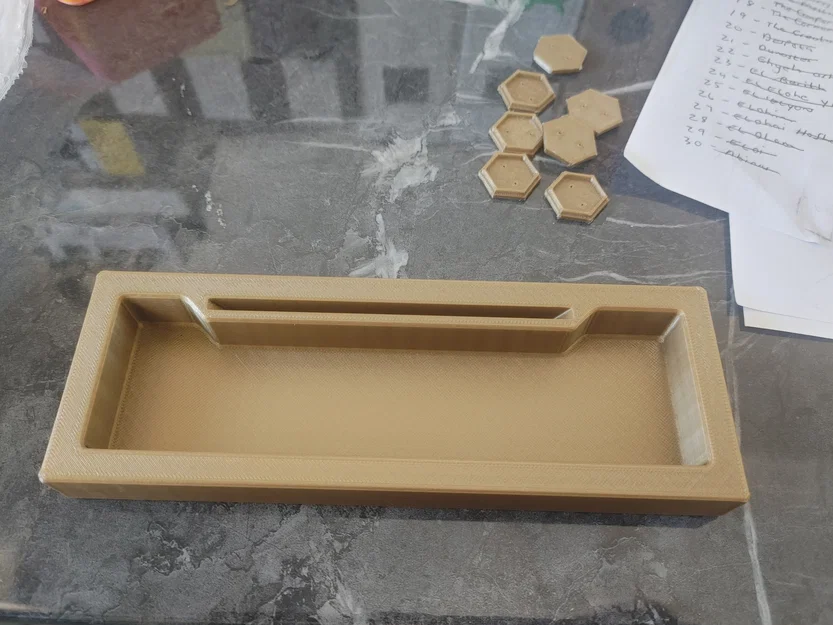 Kệ Treo Bông Tai Tổ Ong (Honeycomb Earring Stand) - Image 3