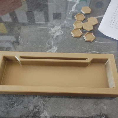 Kệ Treo Bông Tai Tổ Ong (Honeycomb Earring Stand)