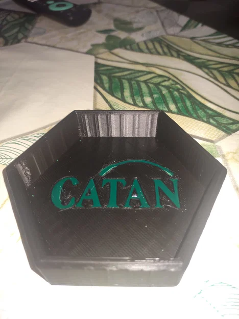Khay tung xúc xắc CATAN lục giác in 3D cực chất cho game thủ - Image 2