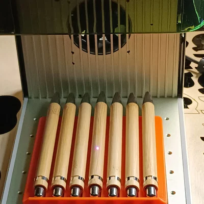 Xtool F1 Pen Jig - Dạng kín hoàn toàn