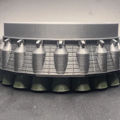 Phần engine section SuperHeavy Booster 10 (B10) – skirt & Raptors