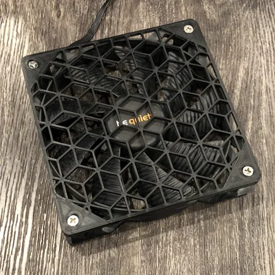 Lưới quạt Cubes Fan Grill 120mm