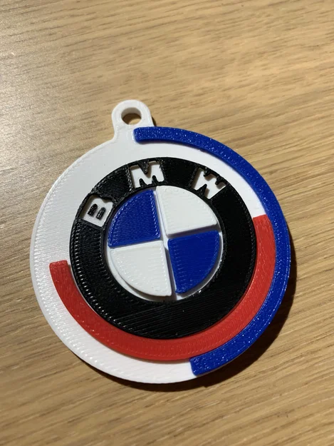 Móc khóa BMW (BMW keychain) - Image 1