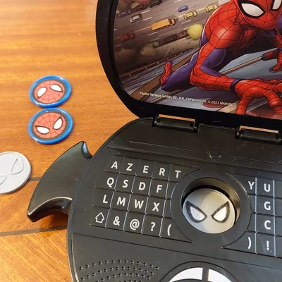Mô hình Token Spiderman - Phụ kiện trang trí và chơi game cực chất