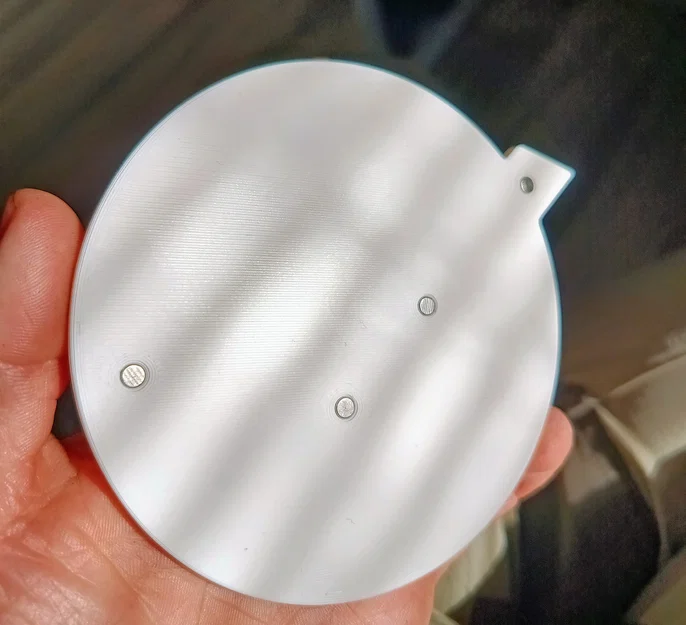 Mô hình logo Haas trang trí tích hợp nam châm cực chất cho fan F1 - Image 6