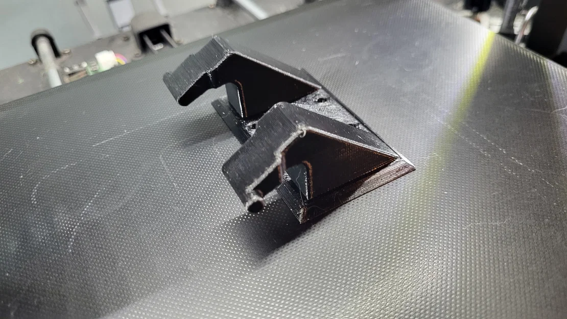 Sửa bản lề nắp armrest center console cho VW (Armrest Cover Hinge Repair for VW) - Image 3