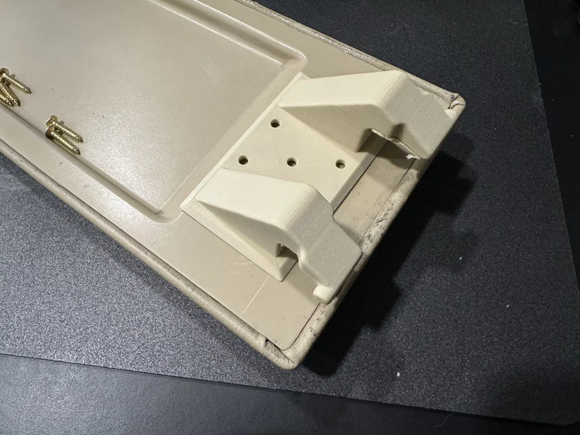 Sửa bản lề nắp armrest center console cho VW (Armrest Cover Hinge Repair for VW) - Image 5