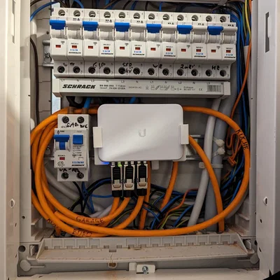 Ngàm gắn DIN rail cho USW Flex Mini