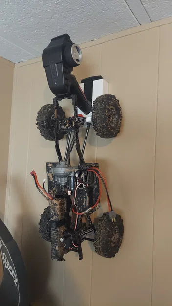 Giá treo tường xe RC & tay điều khiển (RC Car/Controller Wall Mount) - Image 2