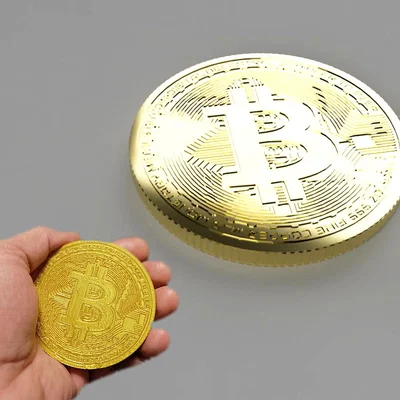 Đồng Xu Lặn Vàng (Gold Divers Coin)