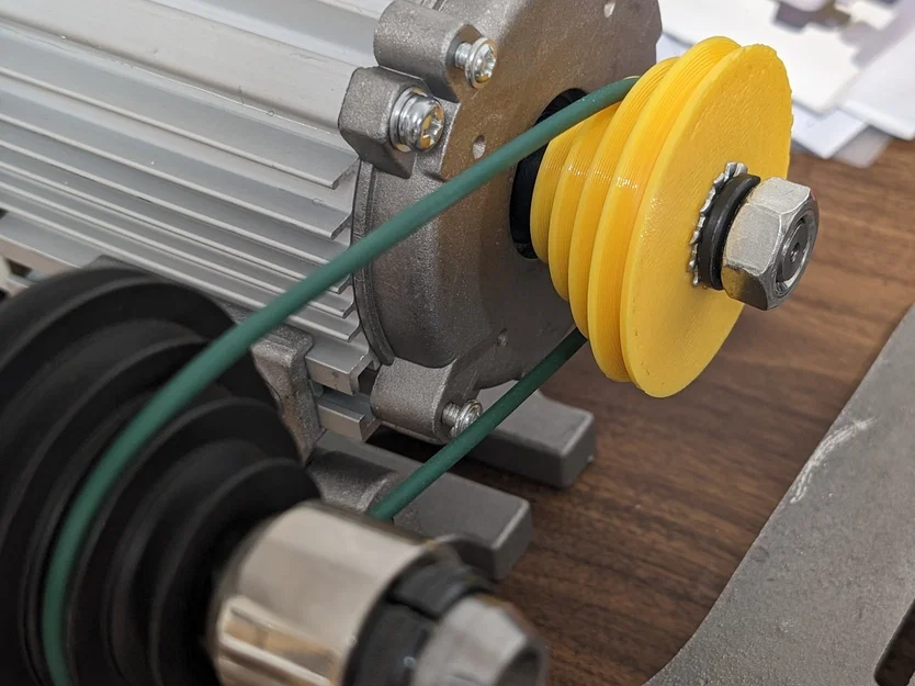 Pulley motor máy tiện đồng hồ Boley (Boley Watchmaker's Lathe Motor Pulley) - Image 1