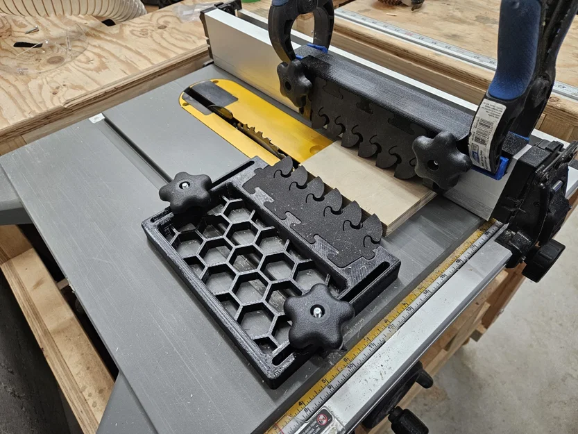 Feather Board cho Table Saw/Router Table (dùng foam insert thay thế) - Image 1