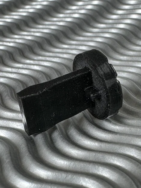 Kẹp nhựa thay thế tấm che cốp xe VW T5 T6 (Mã 7h5867549) - Image 2