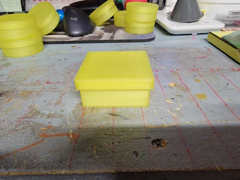 Hộp lưu trữ vuông có nắp (friction fit) - Image 2
