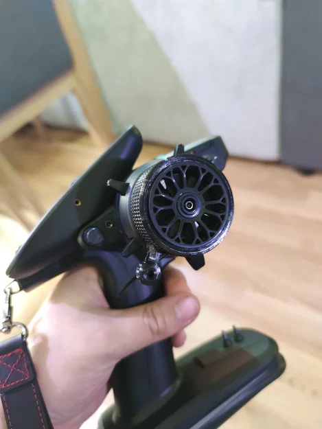 Nâng cấp vô lăng cho Radiomaster MT12 với Thumb Grip V2 (In 3D) - Image 2