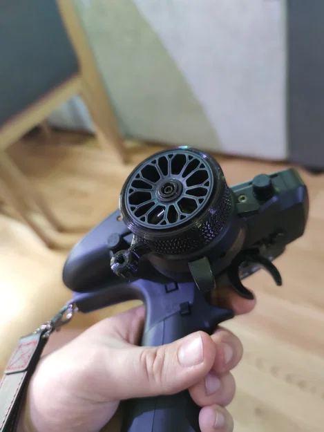 Nâng cấp vô lăng cho Radiomaster MT12 với Thumb Grip V2 (In 3D) - Image 7