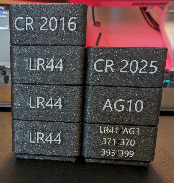 Hộp pin cúc áo có nhãn cho Gridfinity (Labelled Coin Cell Battery Boxes) - Image 1