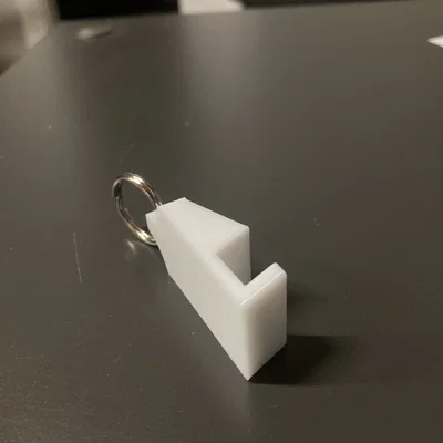 Móc khóa kiêm giá đỡ điện thoại - Phụ kiện 3D tiện lợi