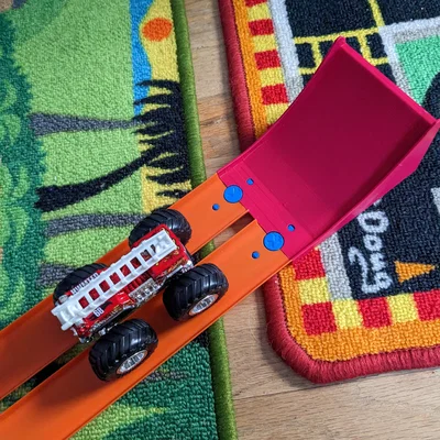 Dốc nhảy Hot Wheels cho Monster Truck (1/64) - Bản Remix