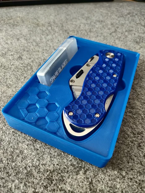 Hộp dao JerryRigEverything có nắp (Gridfinity & mang theo) - remix - Image 5