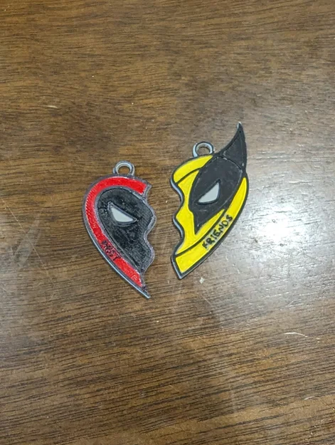 Dây chuyền mặt charm trái tim Deadpool <3 Wolverine - Image 1