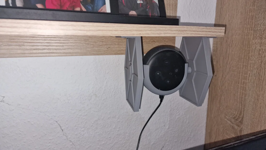 Giá treo loa Echo Dot 3 hình phi thuyền Tie Fighter Star Wars - Image 1
