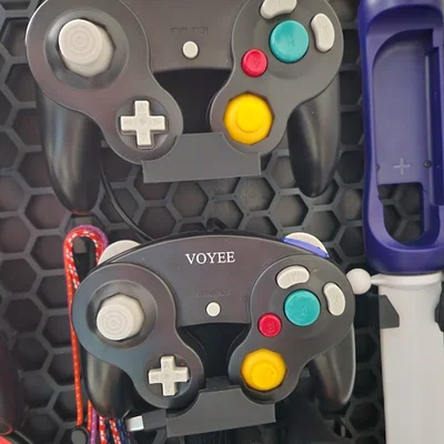 Giá treo tay cầm Nintendo Gamecube cho Honeycomb Storage Wall (HSW)