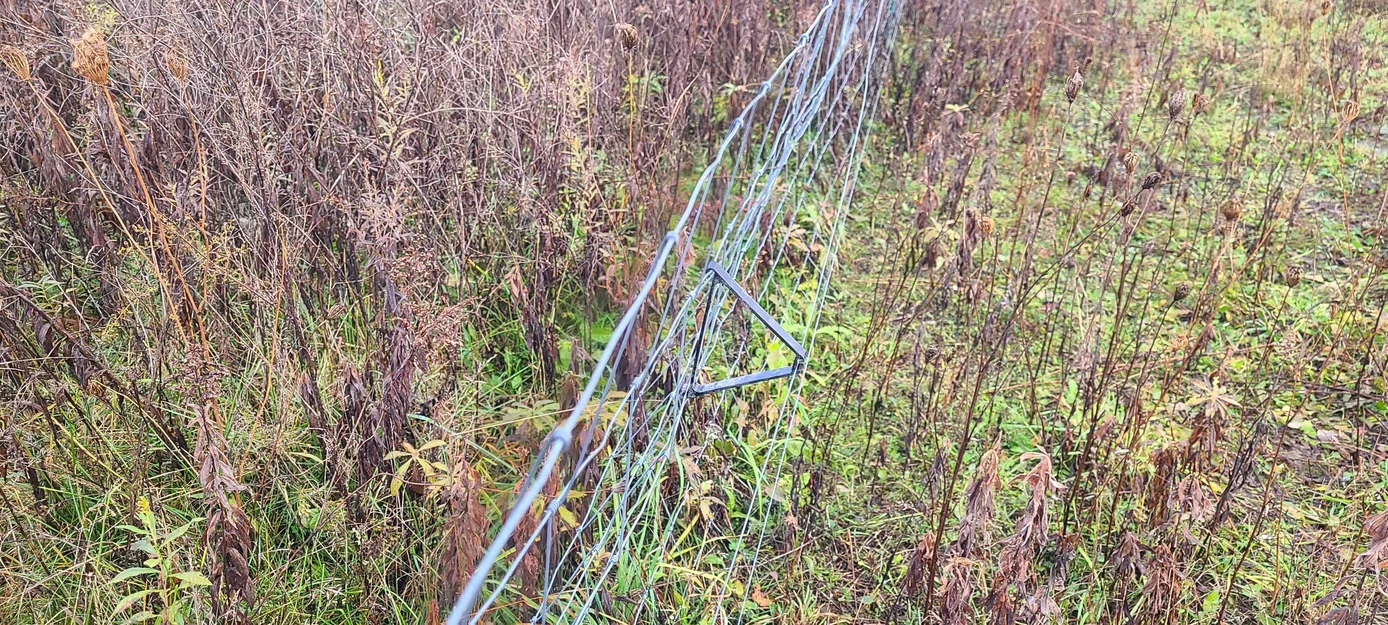 Ống cách điện hàng rào điện (Electric Fence Insulator) - Image 2