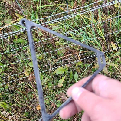 Ống cách điện hàng rào điện (Electric Fence Insulator)